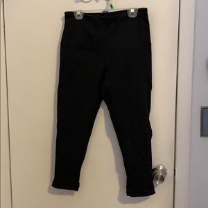 Zella knee length high waist leggings with mesh